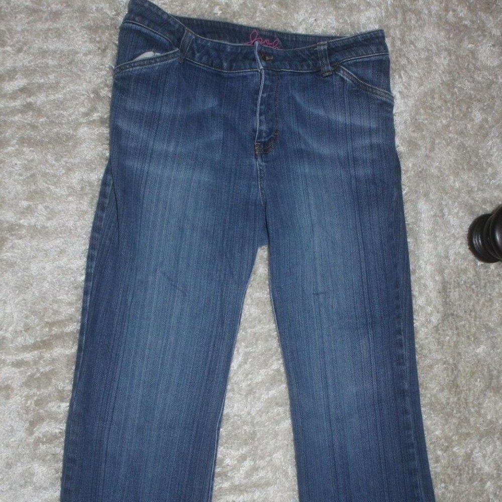 IZOD JEANS Bootcut Stretch blue denim Back Patch Pockets size 10 EUC